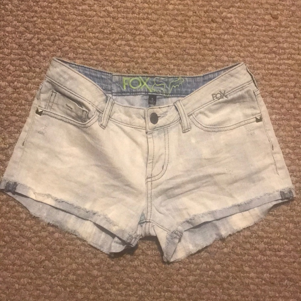 Fox shorts size 5